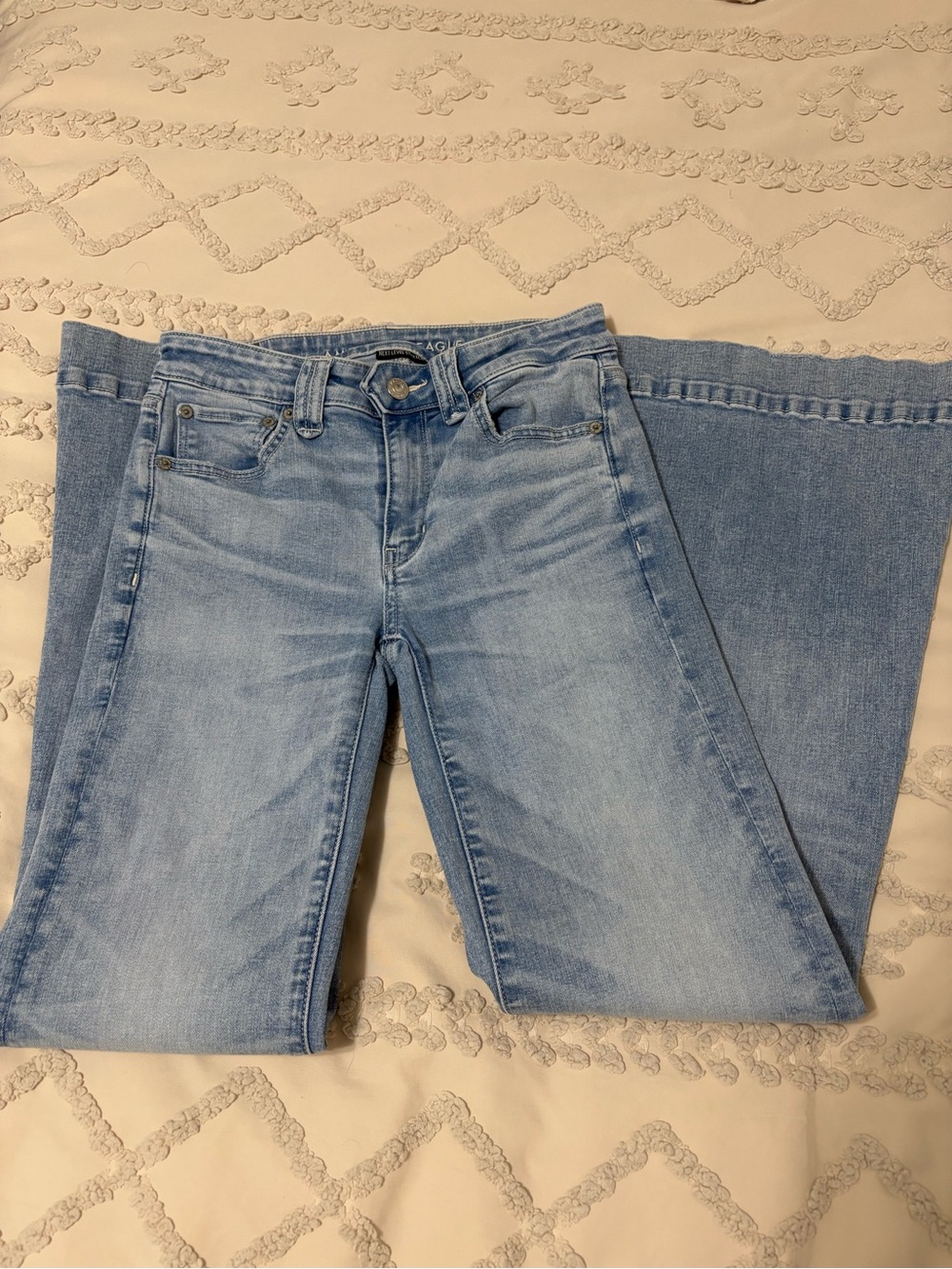 American Eagle Outfitters Light Blue Festival Flare Jeans - Picture 3 of 8
